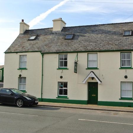 Old Castle Farm Guest House Brecon Exterior foto