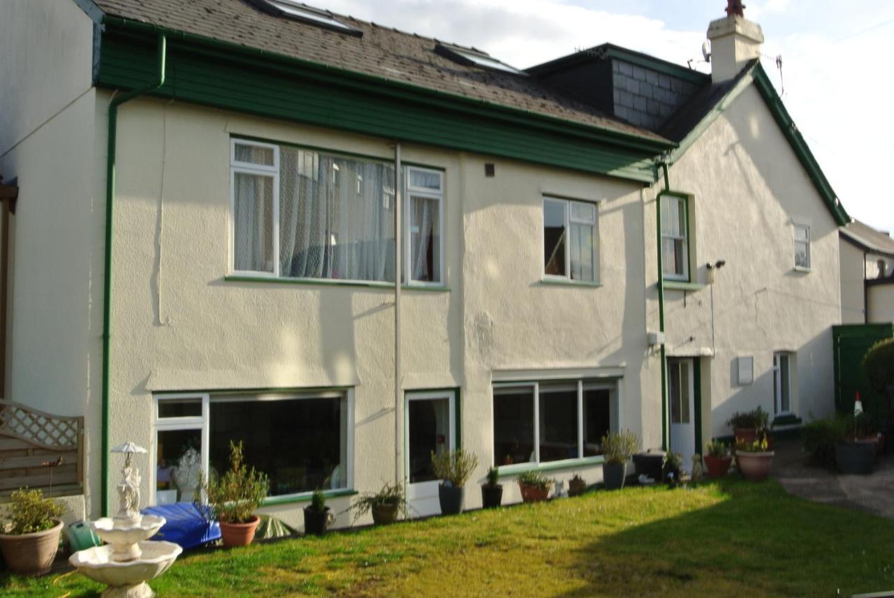 Old Castle Farm Guest House Brecon Exterior foto